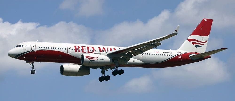 Почему «Red Wings Airlines» в тренде в России: акции, новые маршруты и приостановка полётов