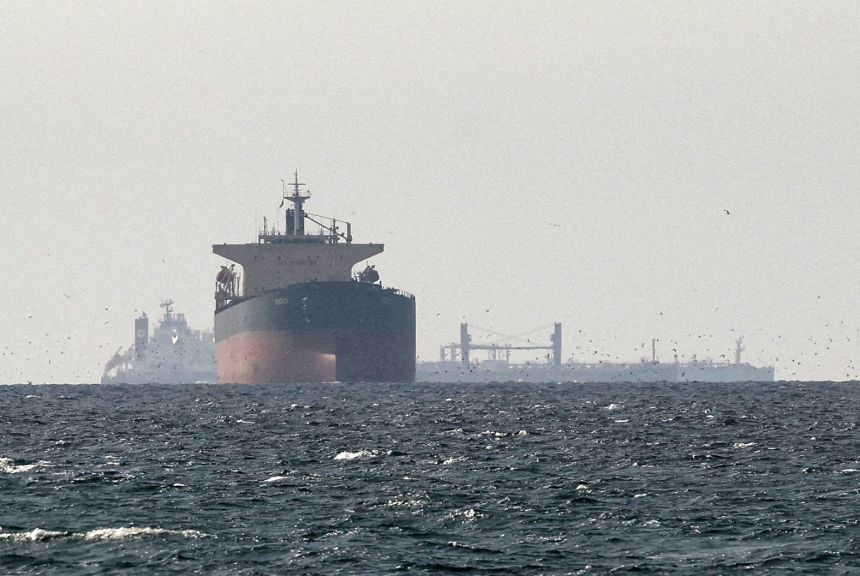 Trump’s Final Deadline on Iran Raises Stakes Over Strait of Hormuz