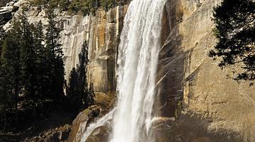 Yosemite’s Waterfalls at Peak Flow: A Brief Window of Prime Viewing