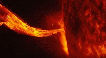 Почему «солнце» в тренде в России: погода, солнечные вспышки и магнитные бури