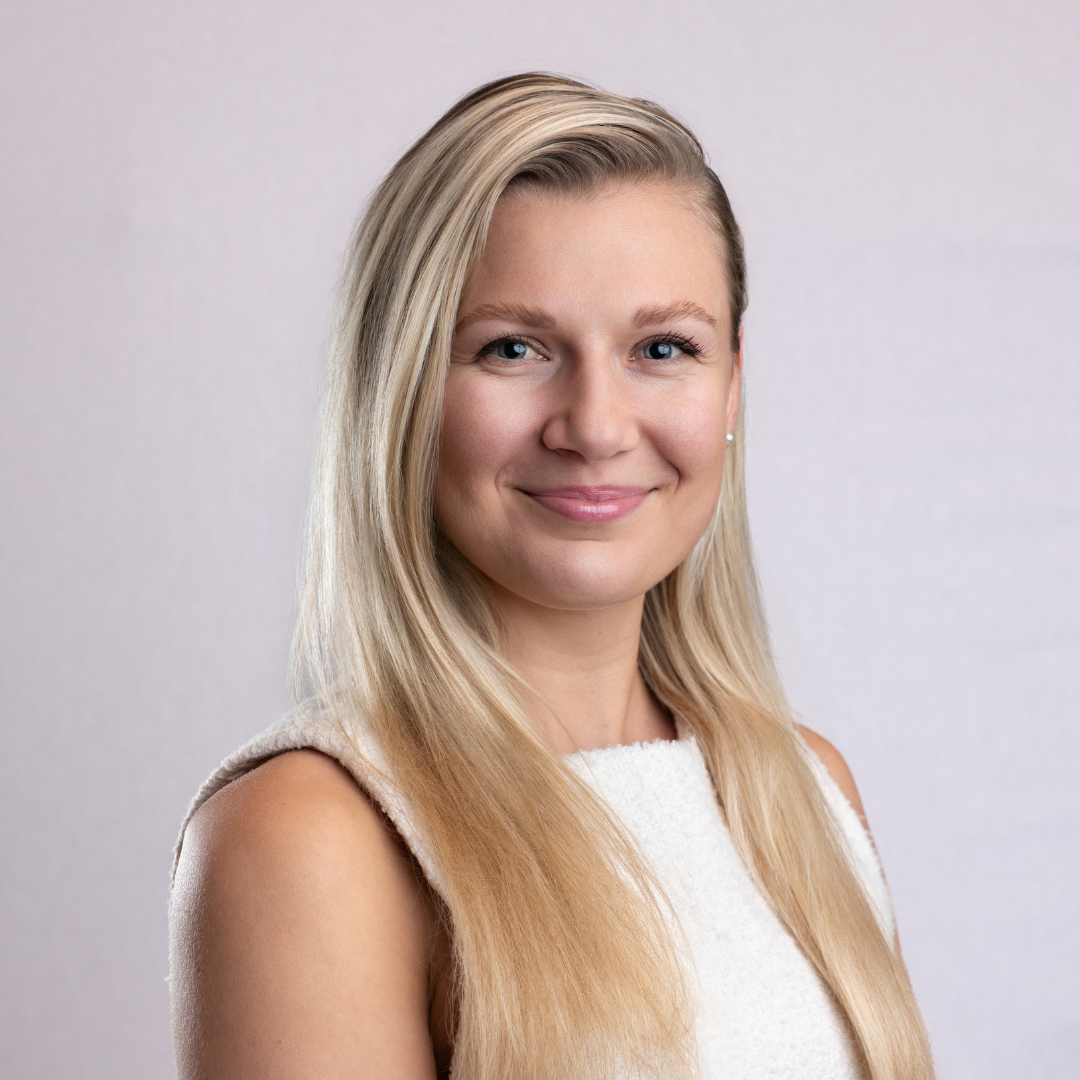 Mgr. Daniela Steblová