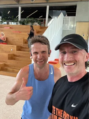 Intervals Run 10x200m w/ 200m jog (WU 1.0km + CD 1.7km)