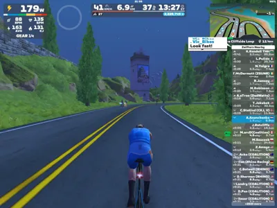 Zwift - Ocean Lava Cliffside Loop in Watopia