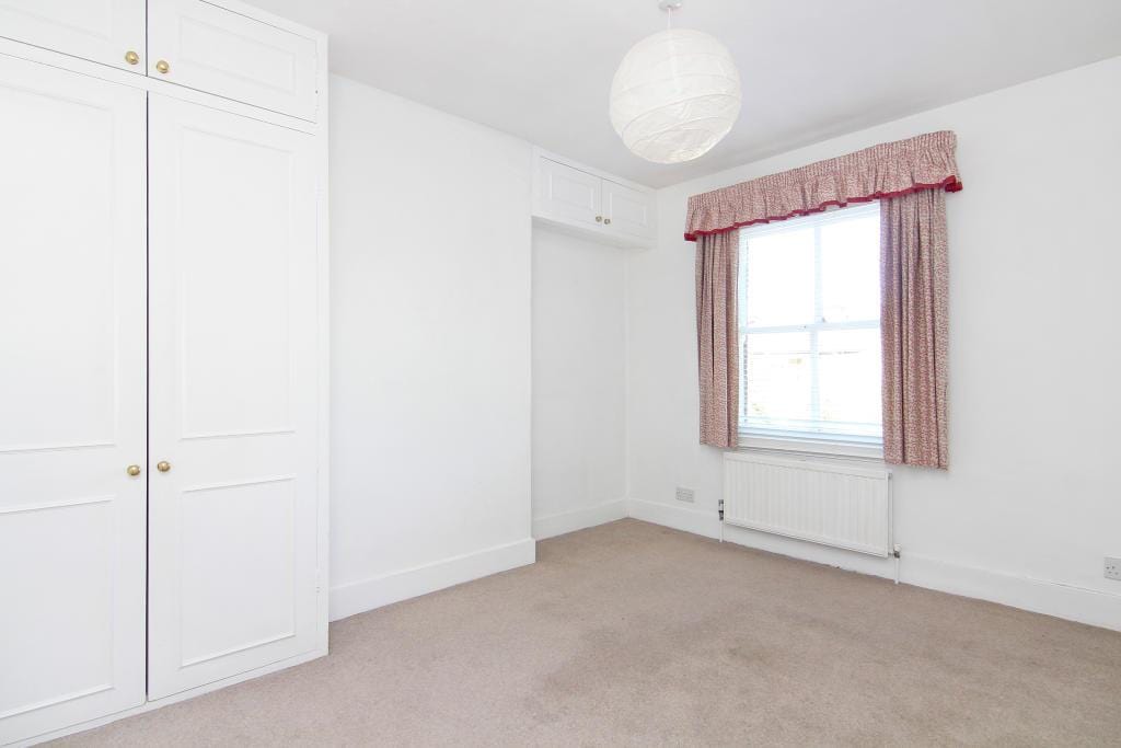 2 bedroom Terraced House Let