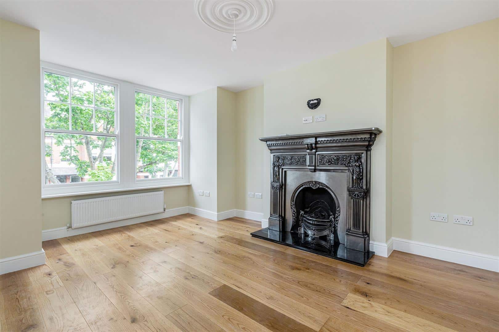 3 bedroom Flat Let