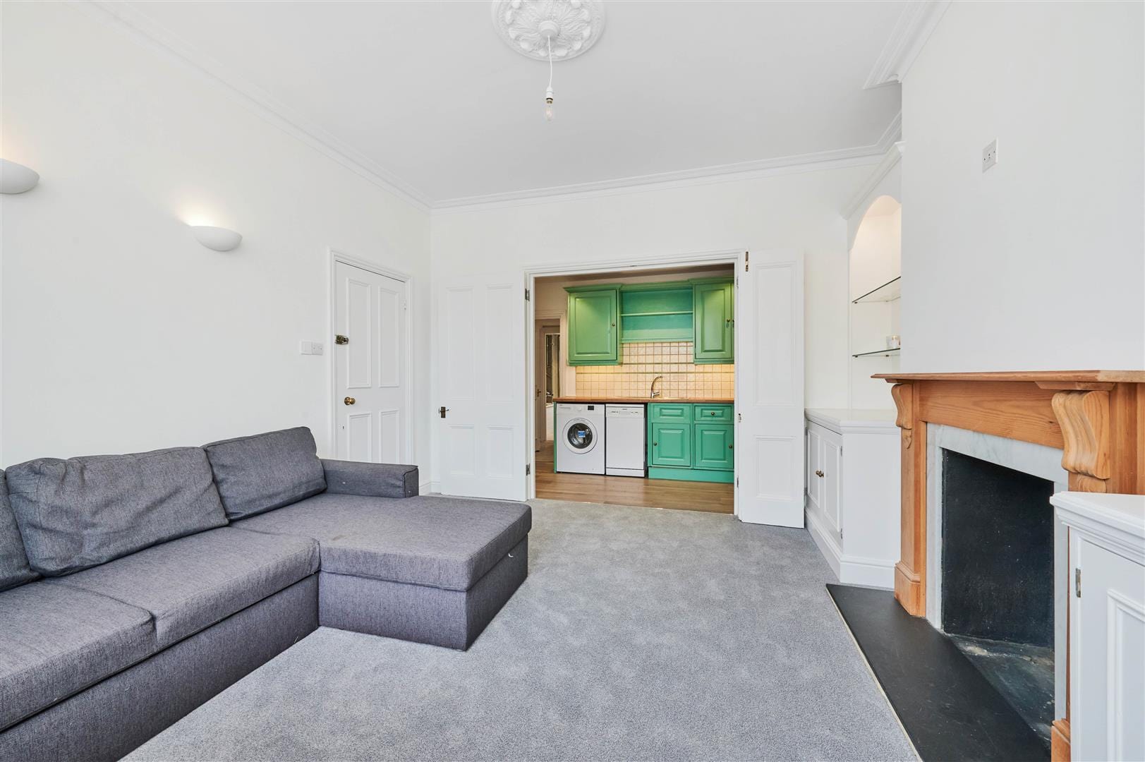1 bedroom Flat Let