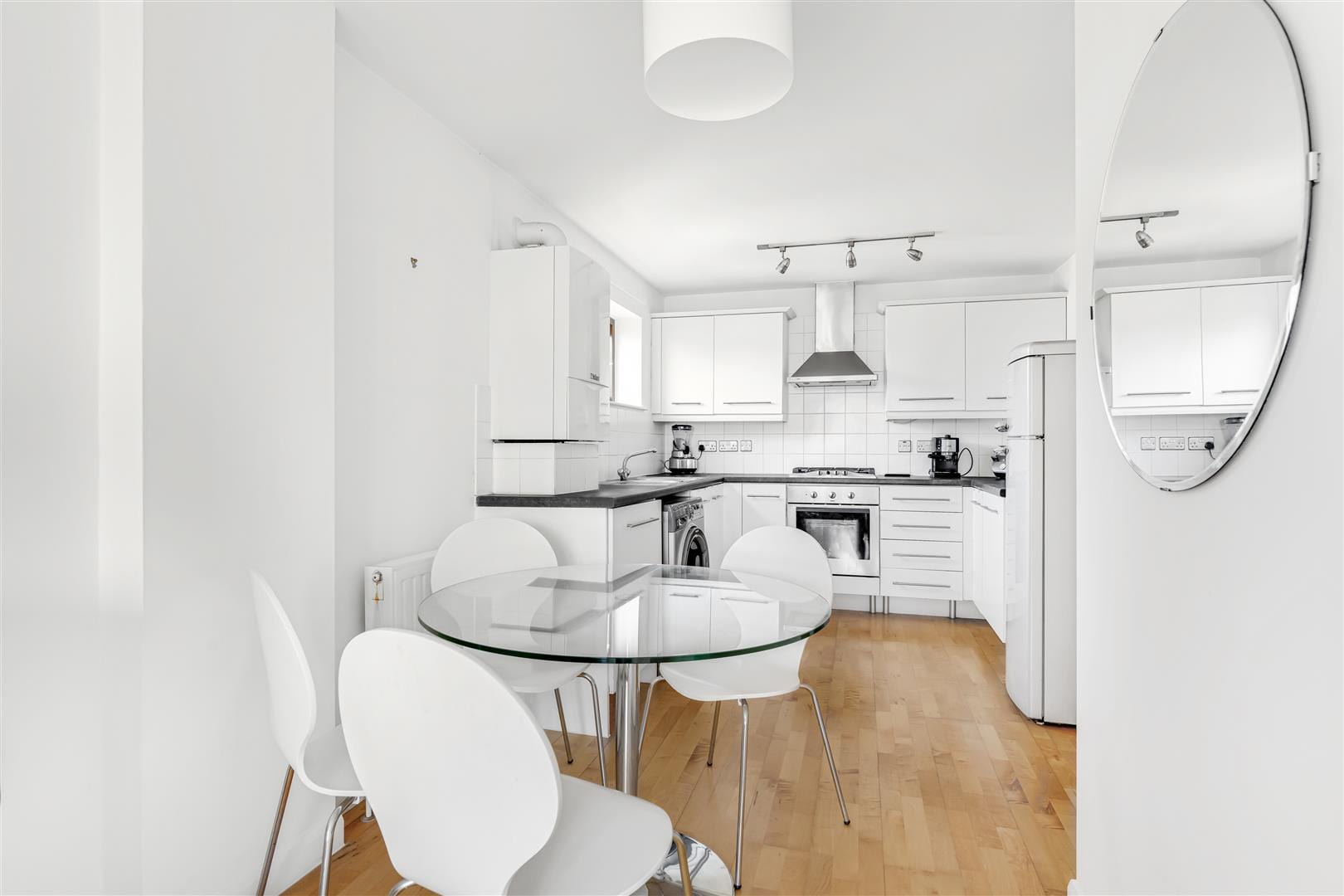 1 bedroom Flat Let