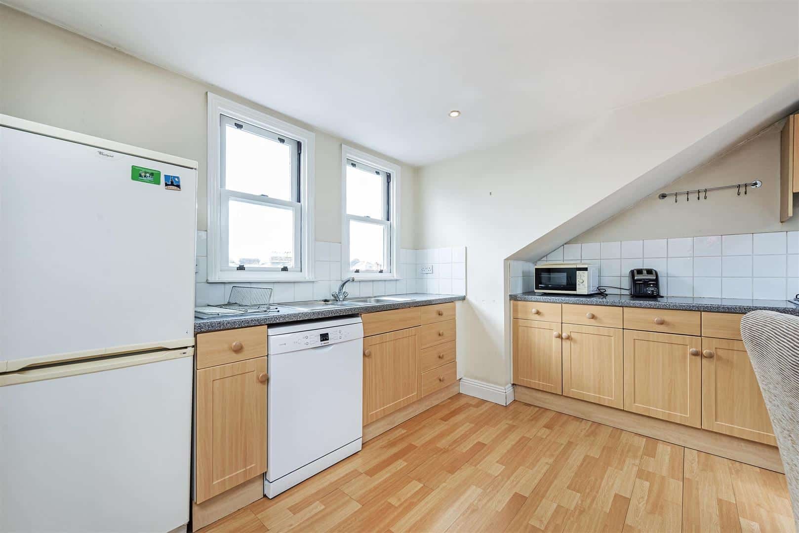 3 bedroom Flat Let