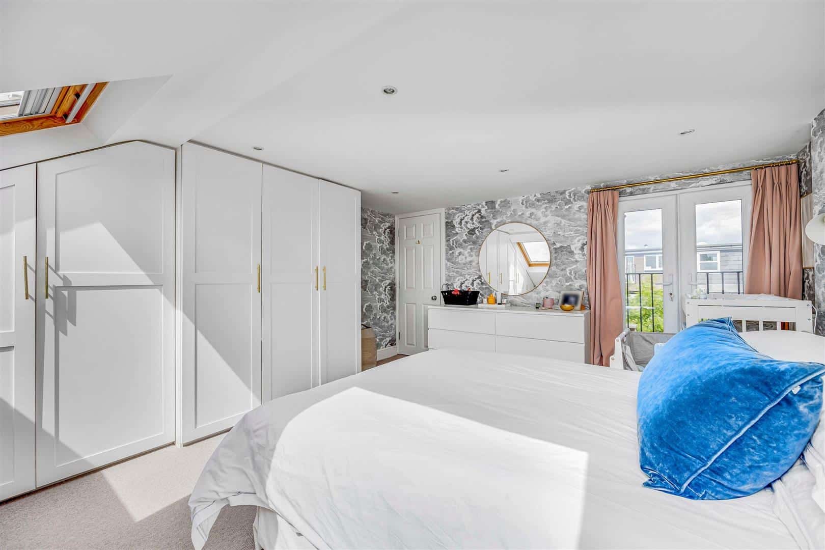 3 bedroom  Let