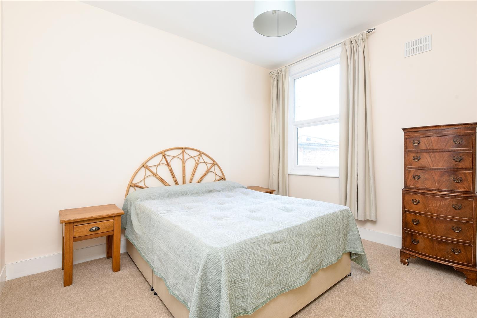 4 bedroom Detached house Let