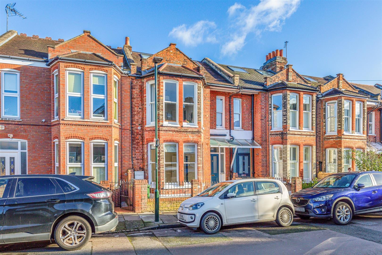 2 bedroom Flat Let