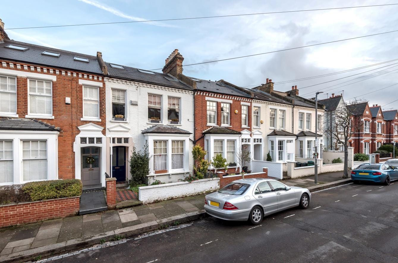 3 bedroom Flat Let
