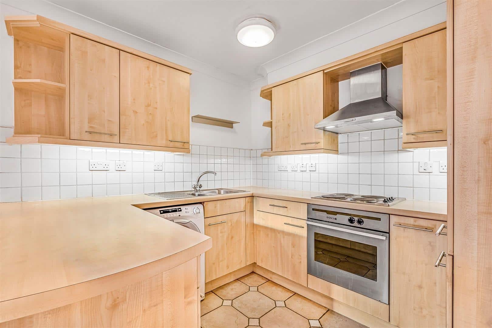 1 bedroom Flat Let