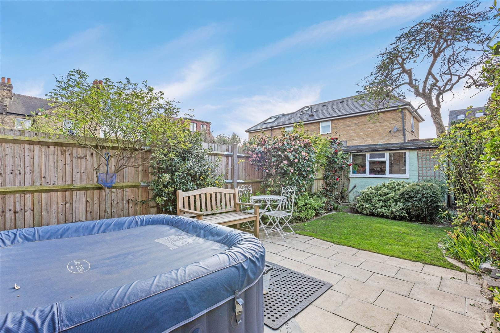 4 bedroom Terraced House Sold