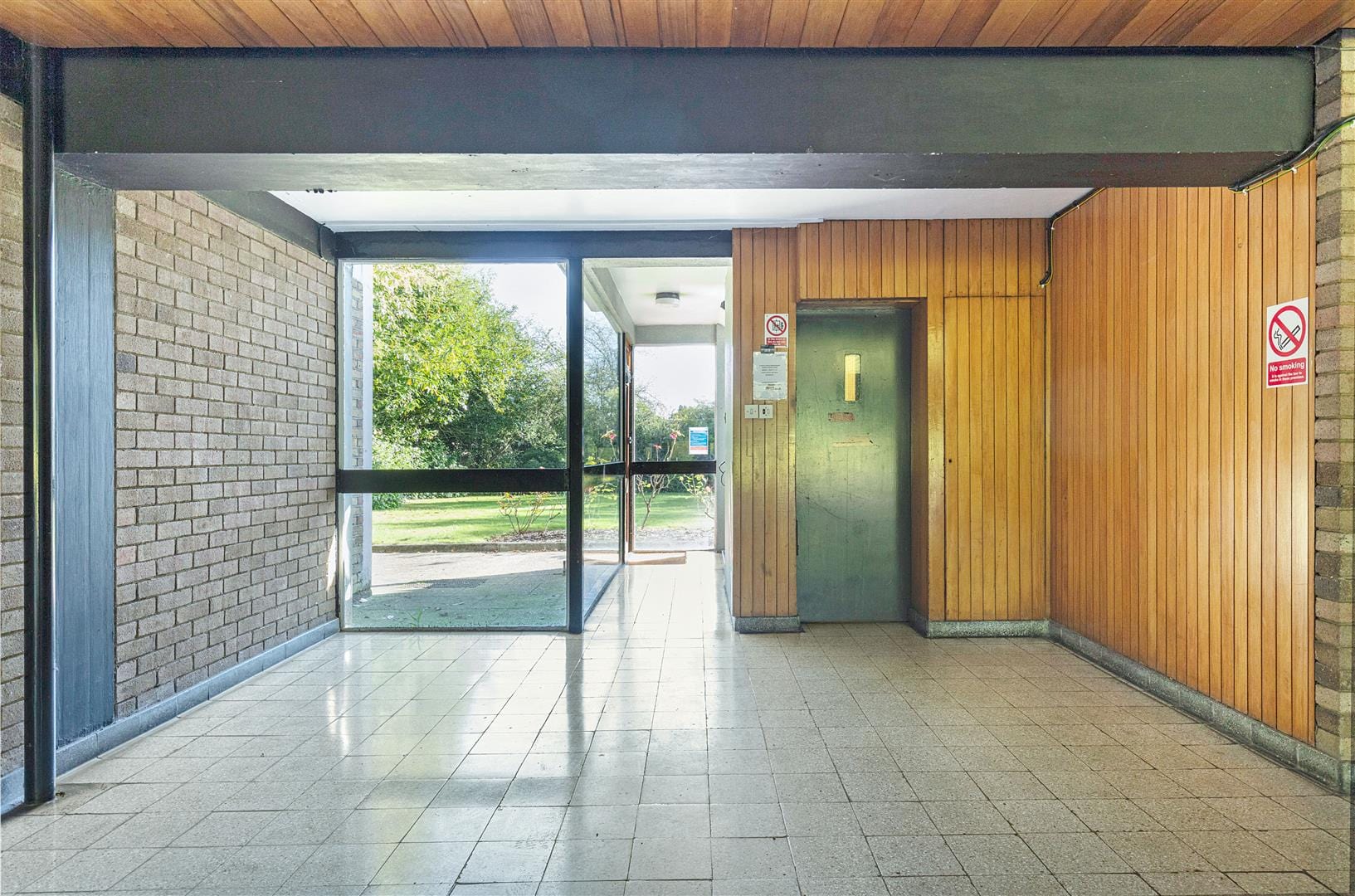 3 bedroom Flat Let
