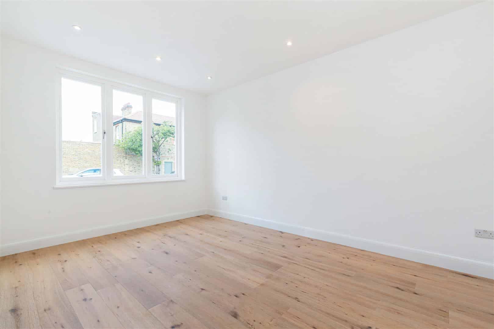 4 bedroom Terraced House Let
