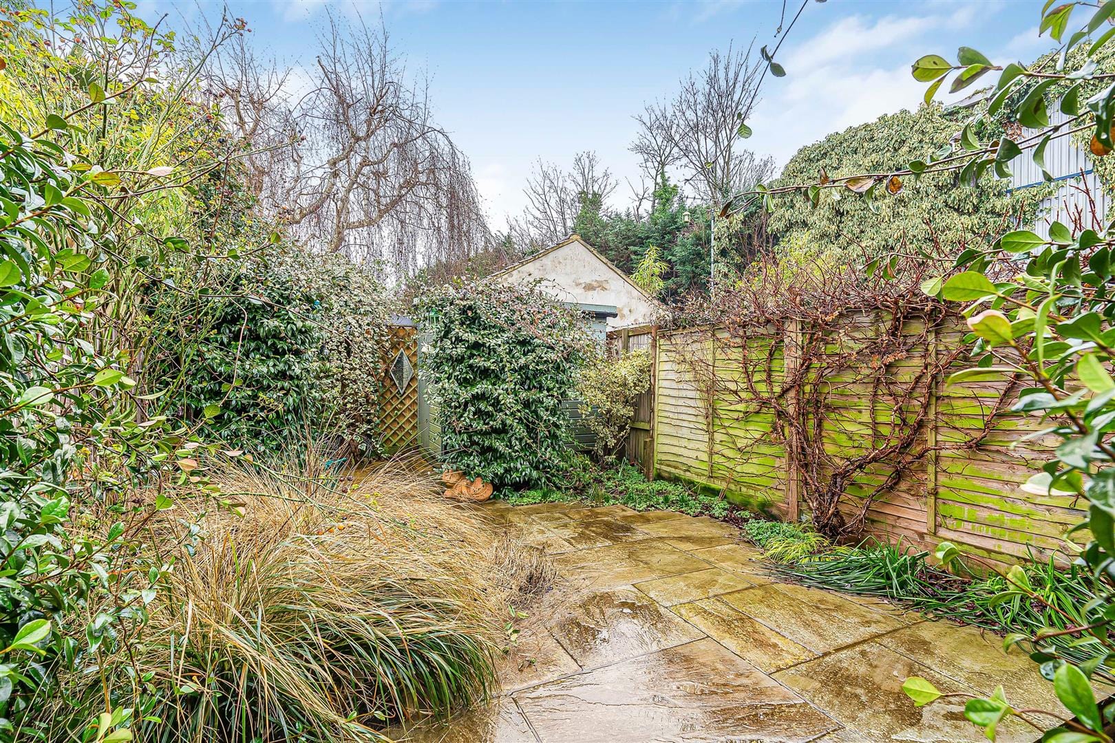 2 bedroom Terraced House Sold