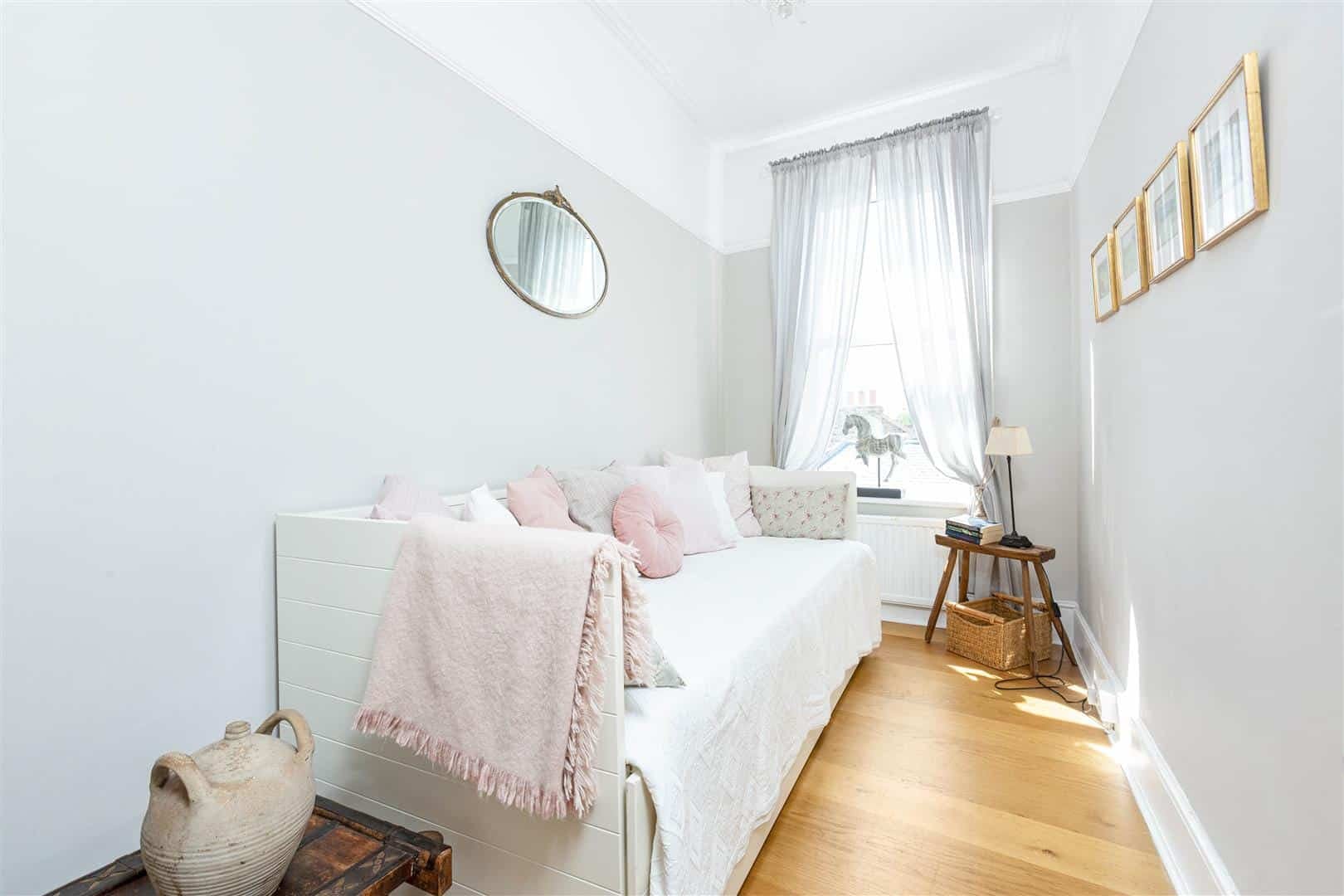 4 bedroom Flat Sold