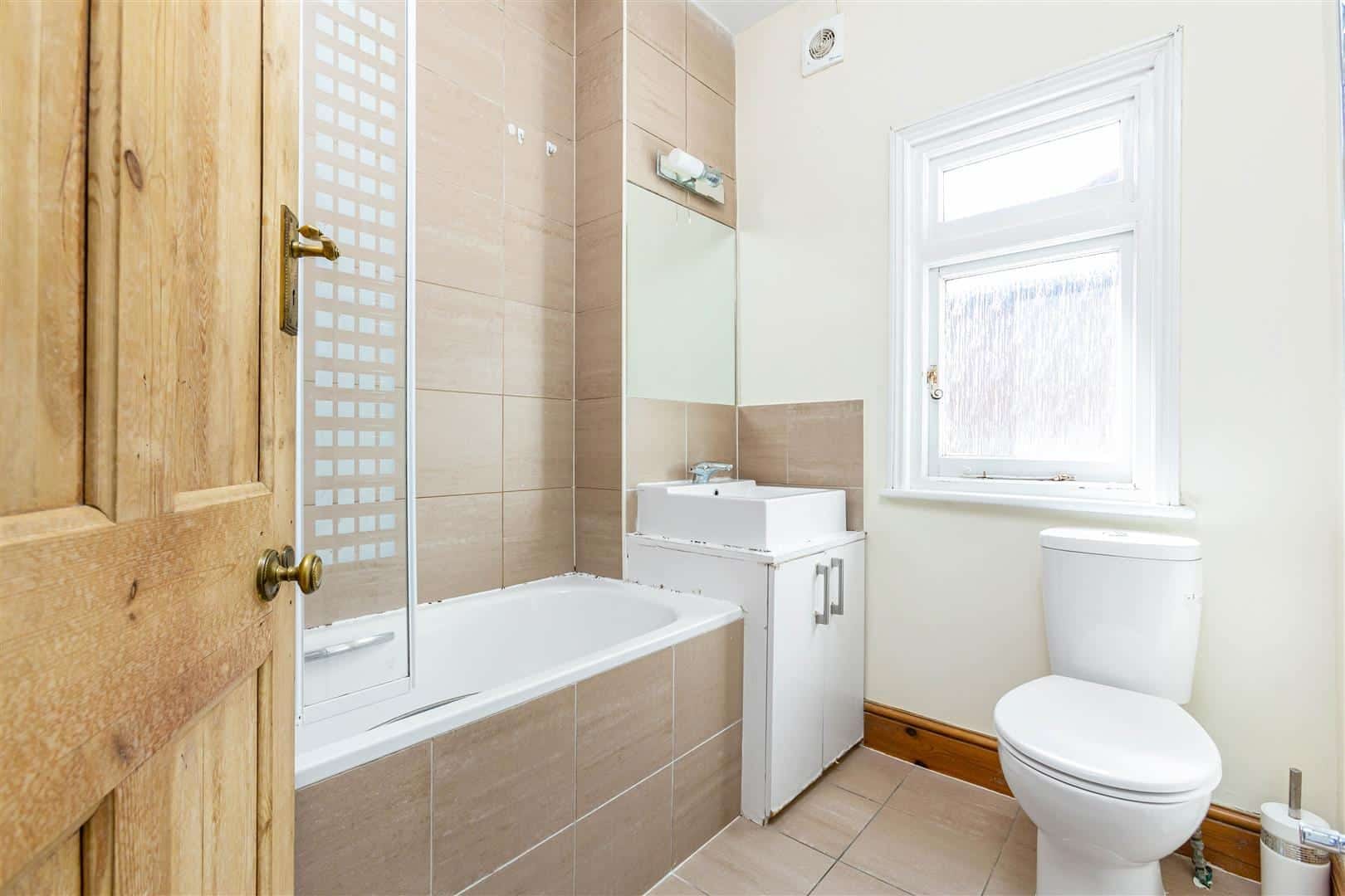 2 bedroom Flat Sold