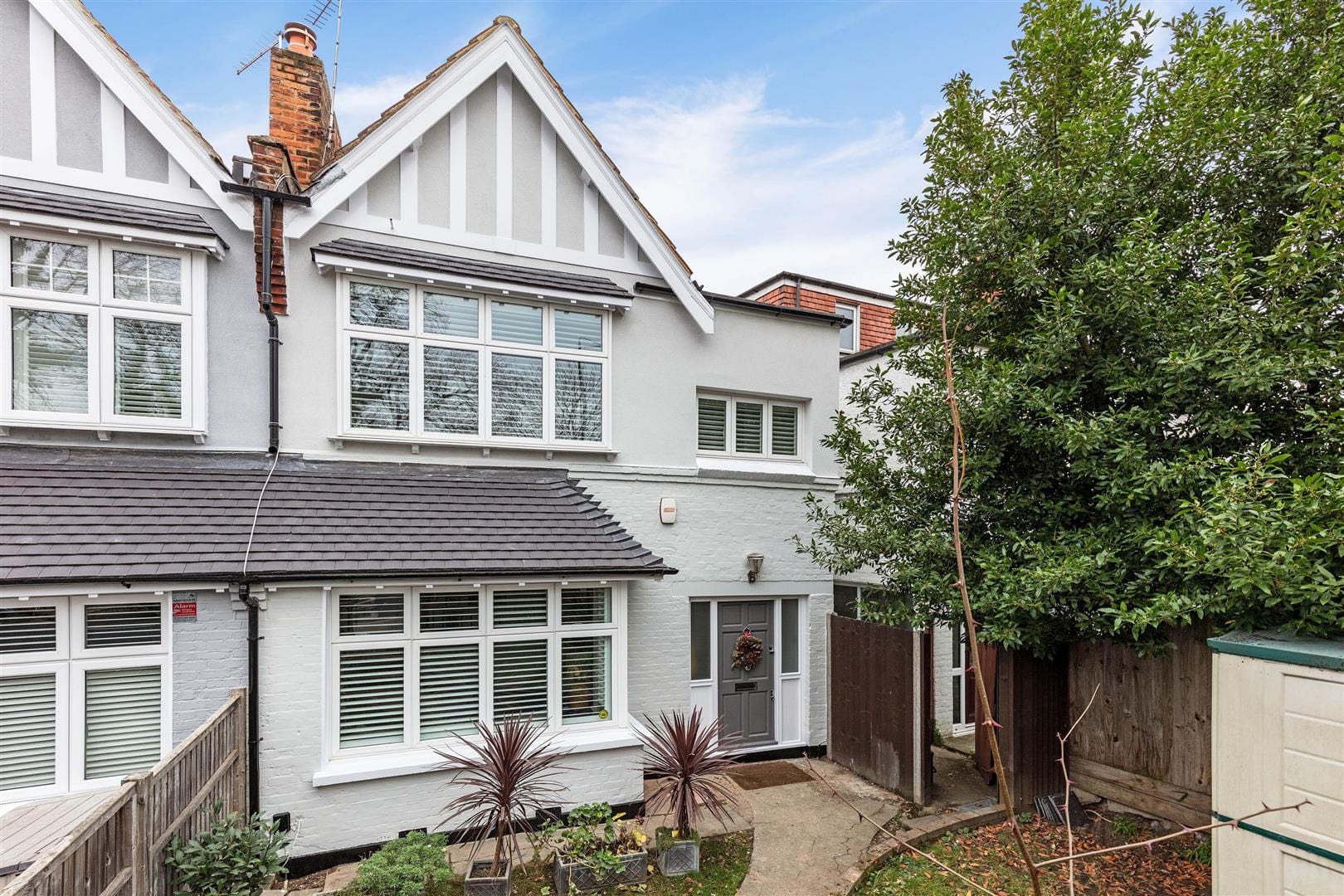 4 bedroom Detached house Let