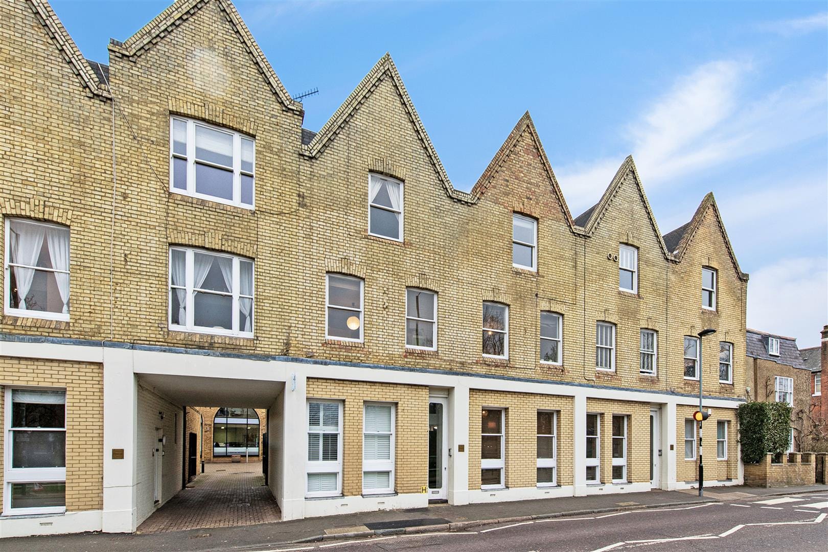 3 bedroom Flat Let