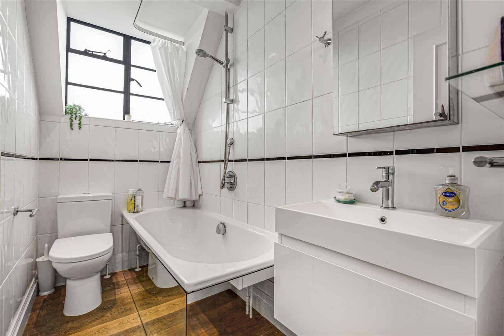 2 bedroom Flat Sold