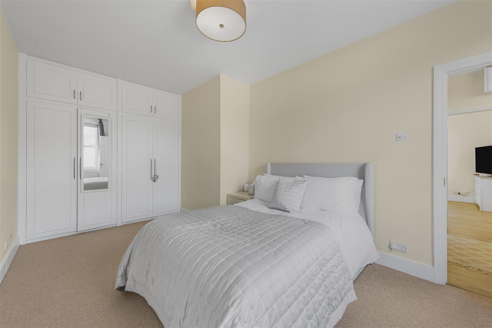 1 bedroom Flat Sold