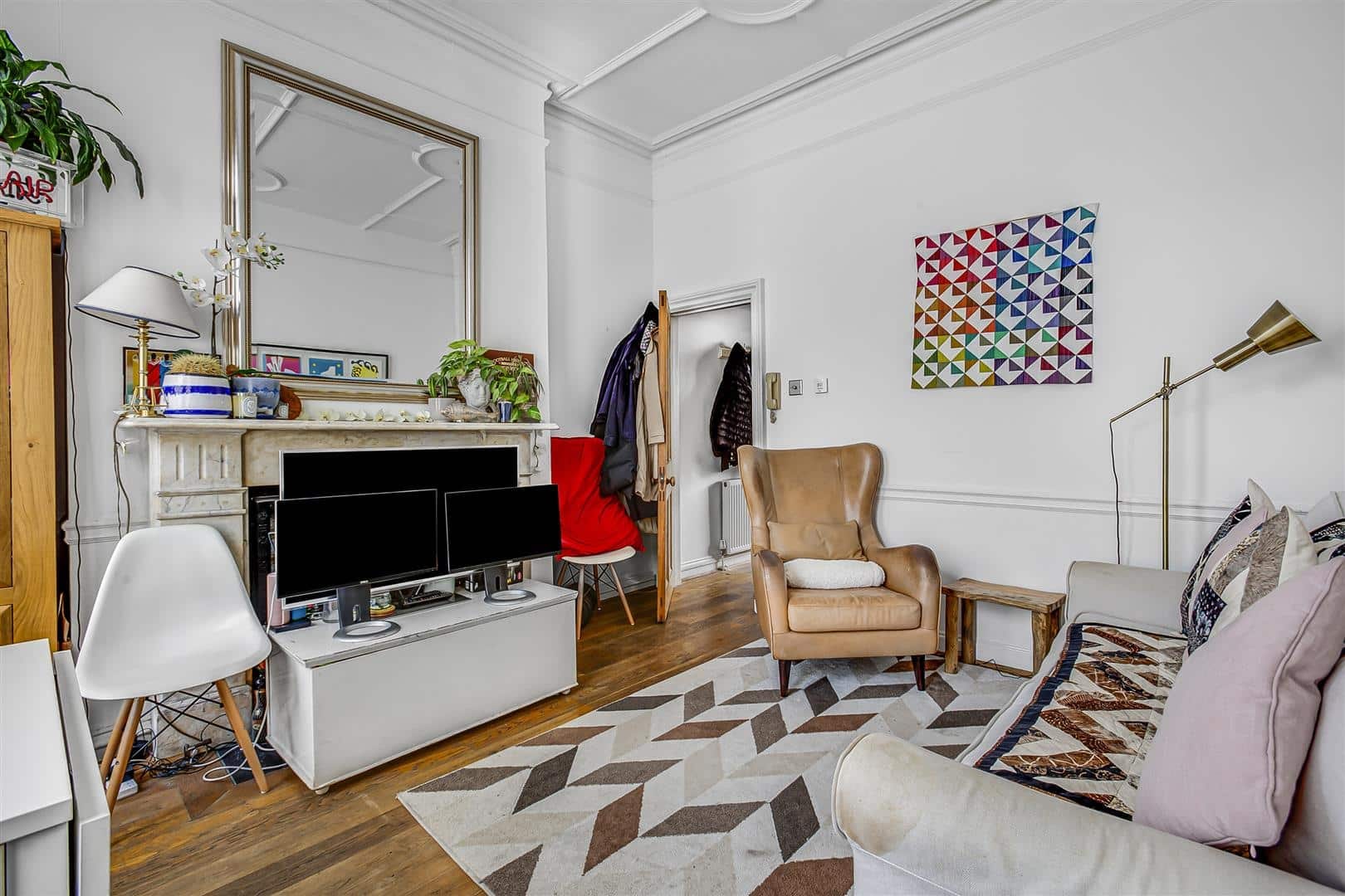1 bedroom Flat Let