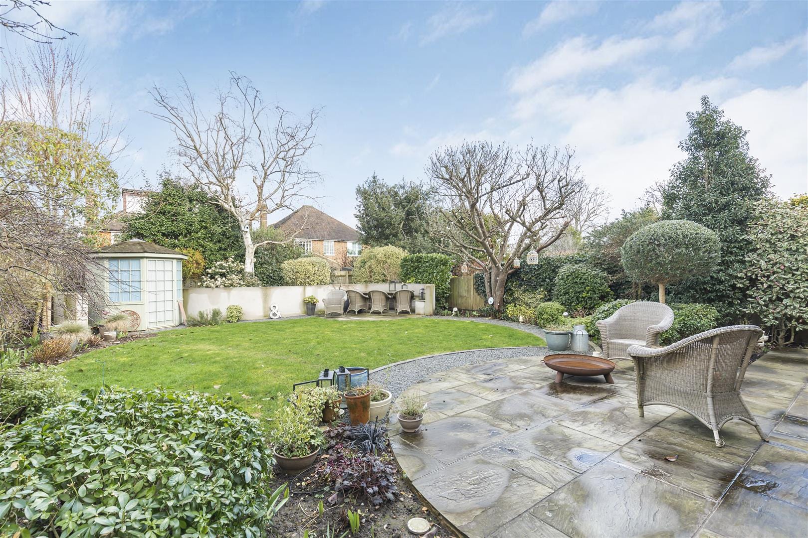 4 bedroom Detached house Sold