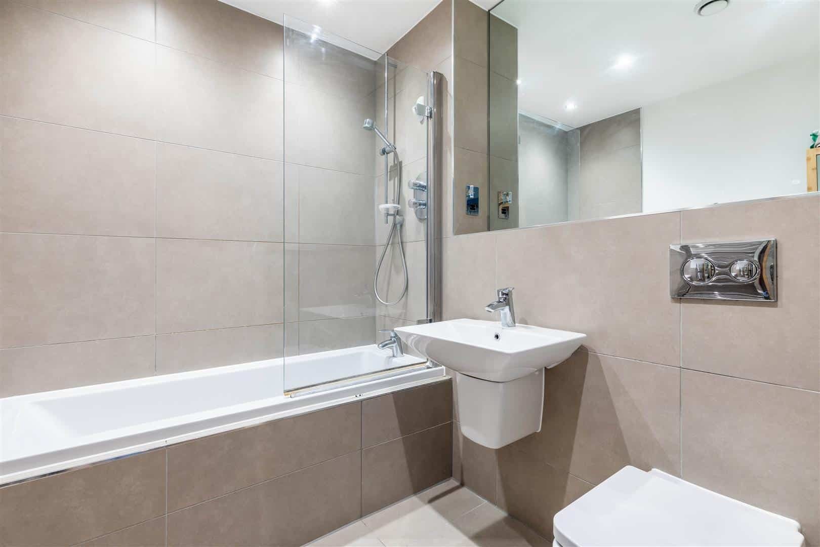 1 bedroom Flat Sold