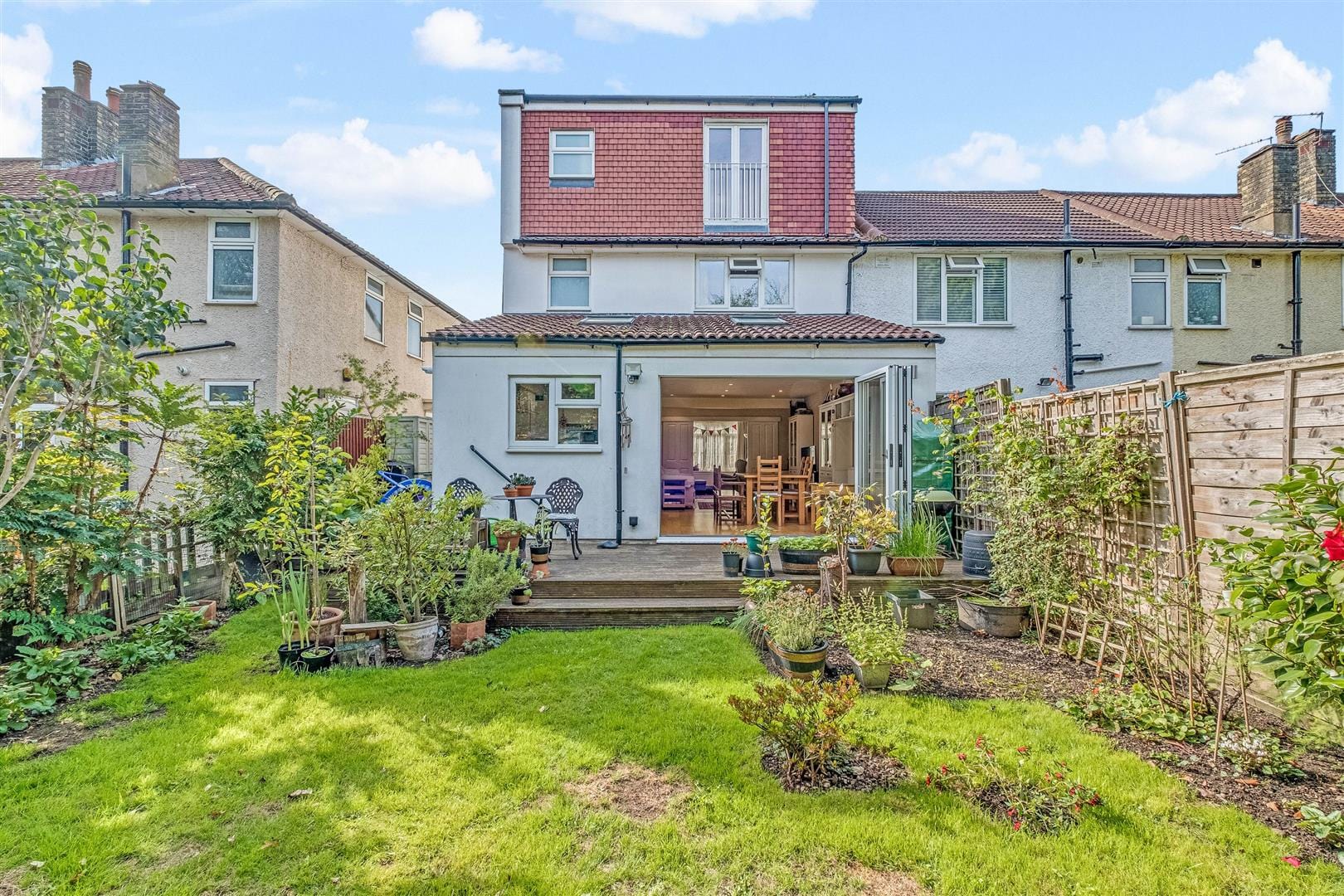 4 bedroom Terraced House Sold