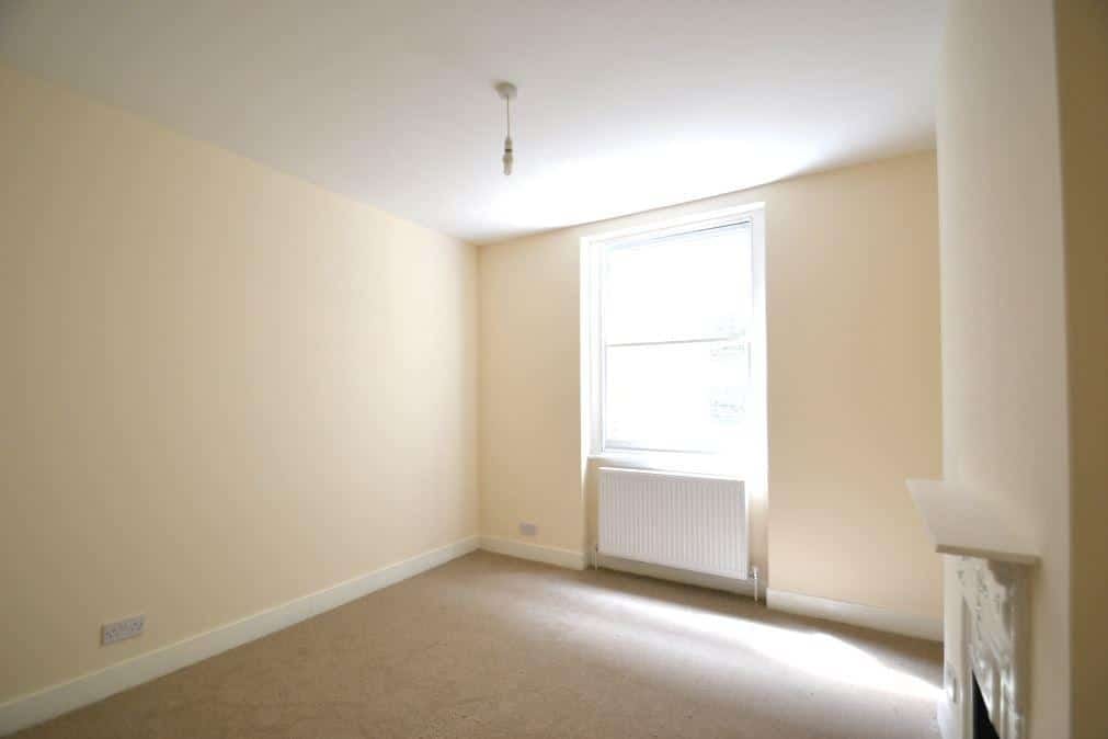 2 bedroom Flat Let