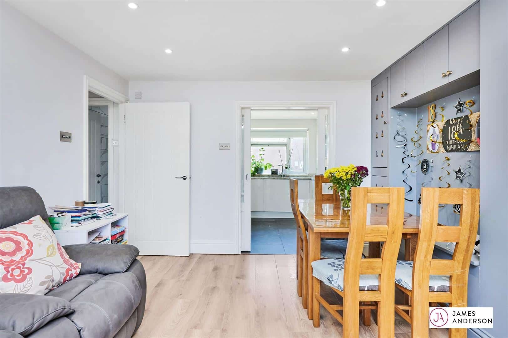 3 bedroom Flat Let