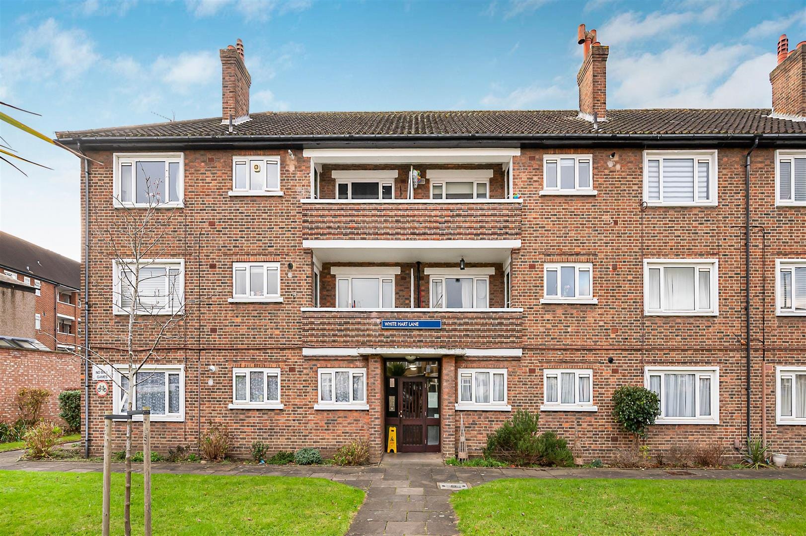 2 bedroom Flat Let