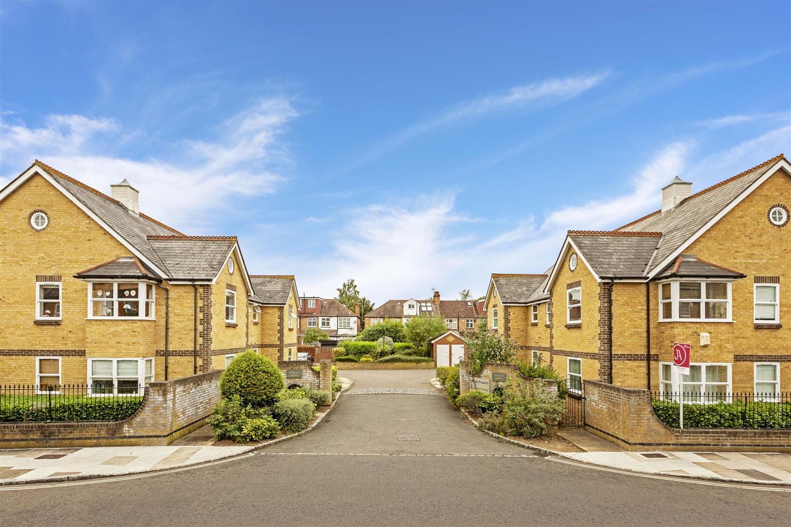 1 bedroom Flat Let