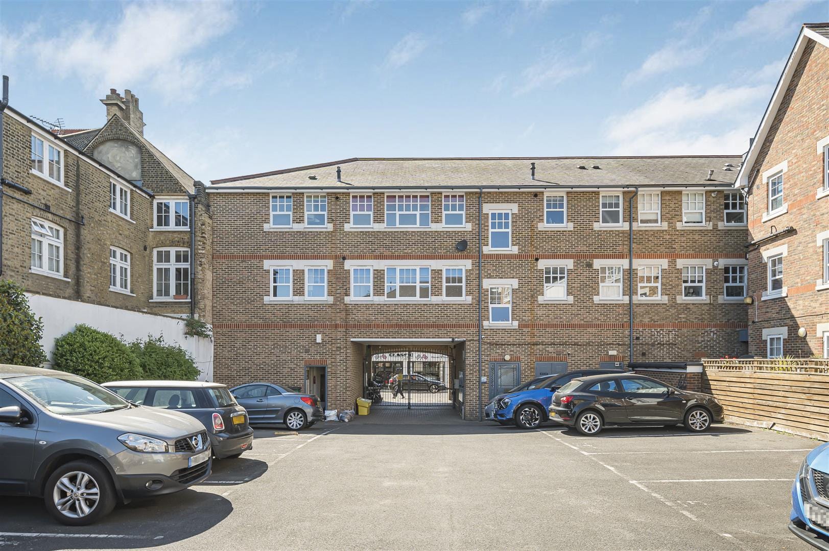 1 bedroom Flat Sold