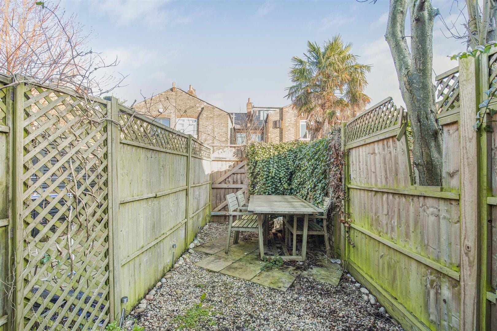 3 bedroom Flat Sold