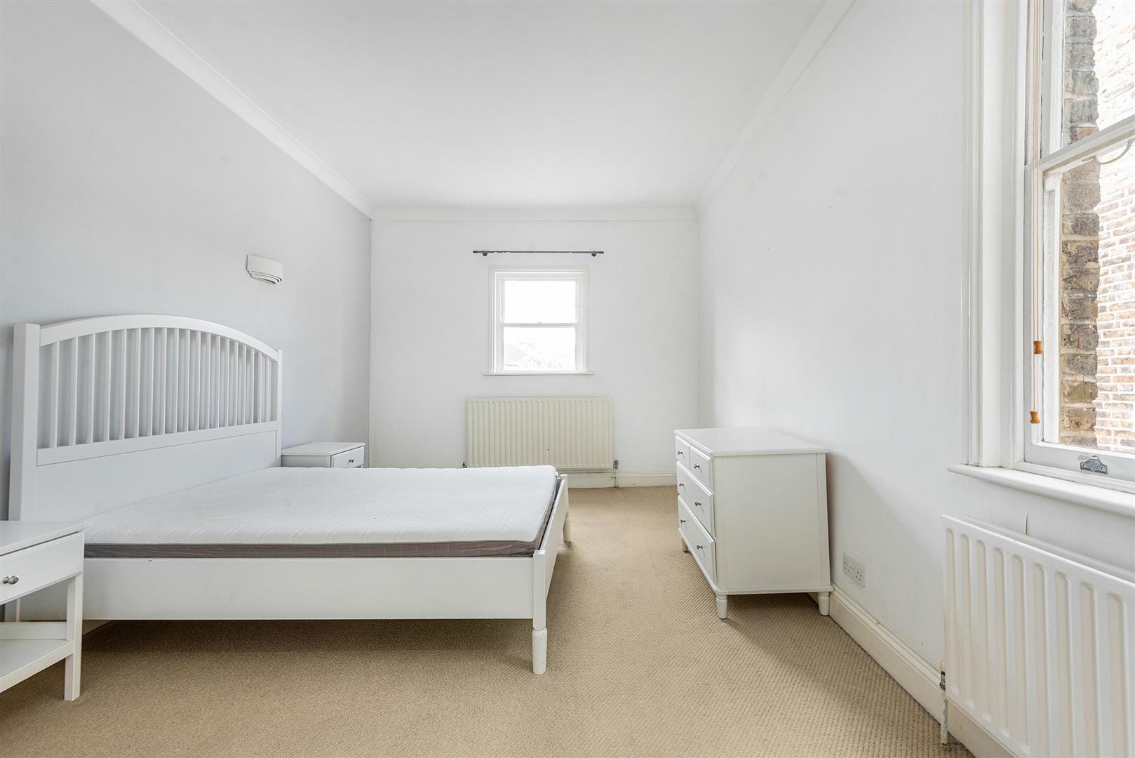 1 bedroom Flat Let