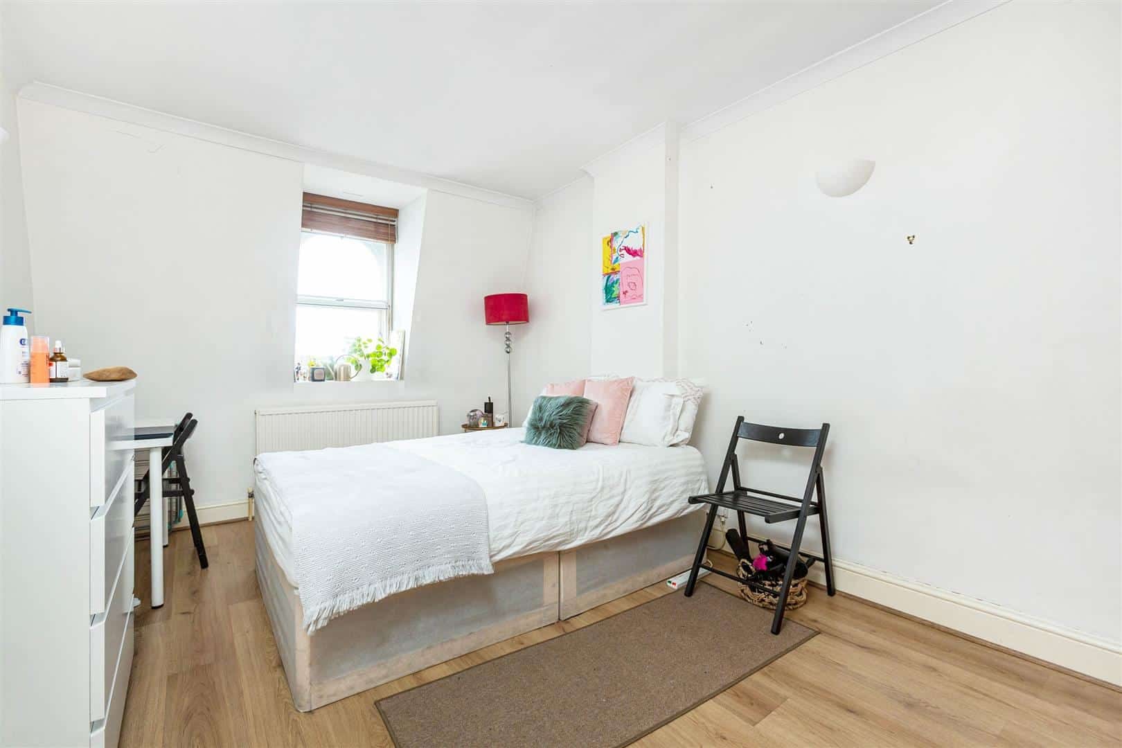 2 bedroom Flat Let