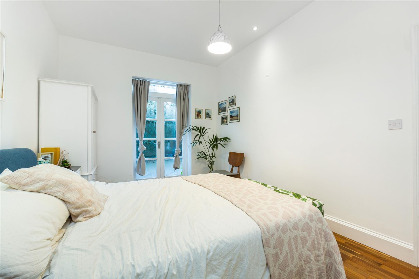 2 bedroom Flat Let
