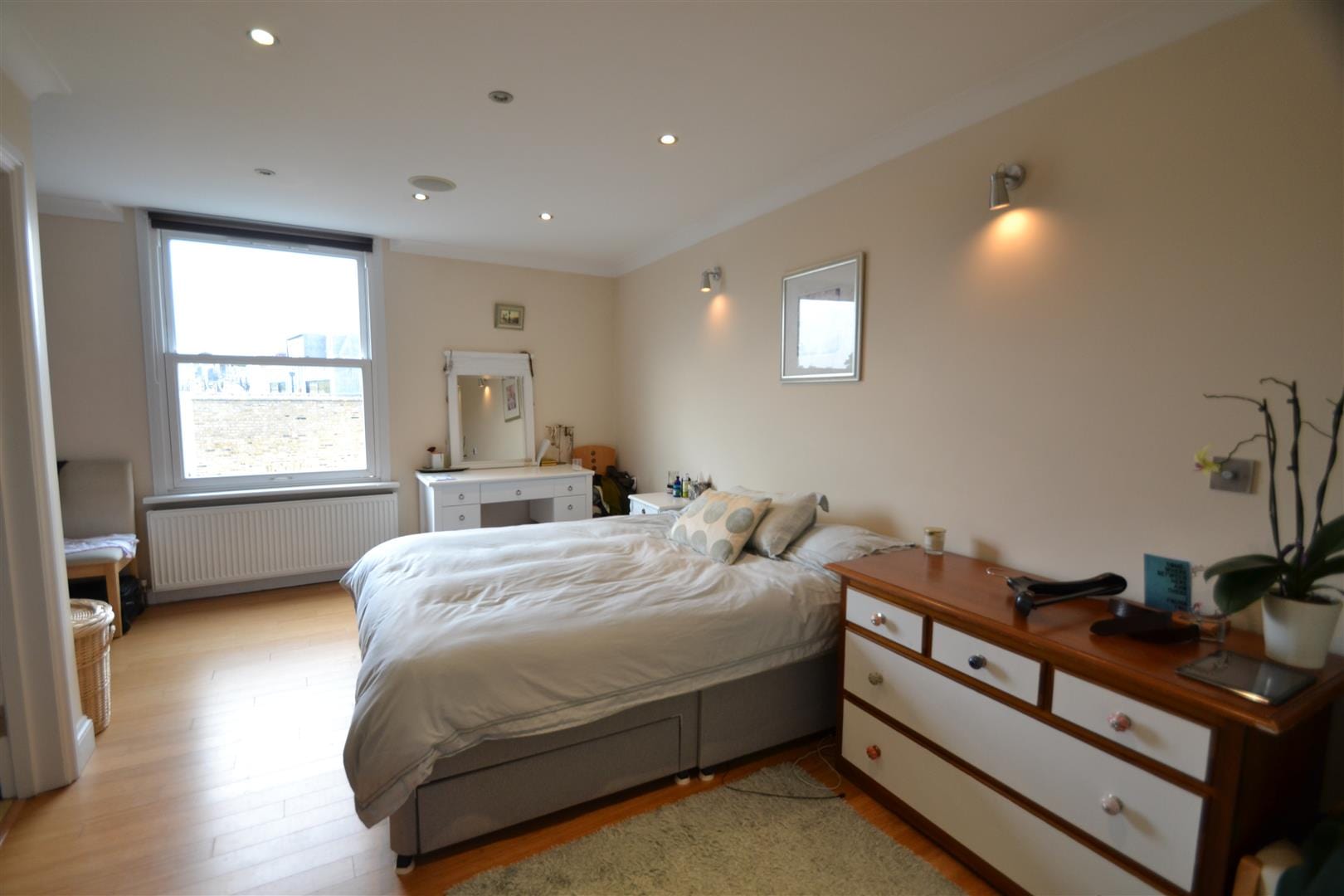 2 bedroom Flat Let