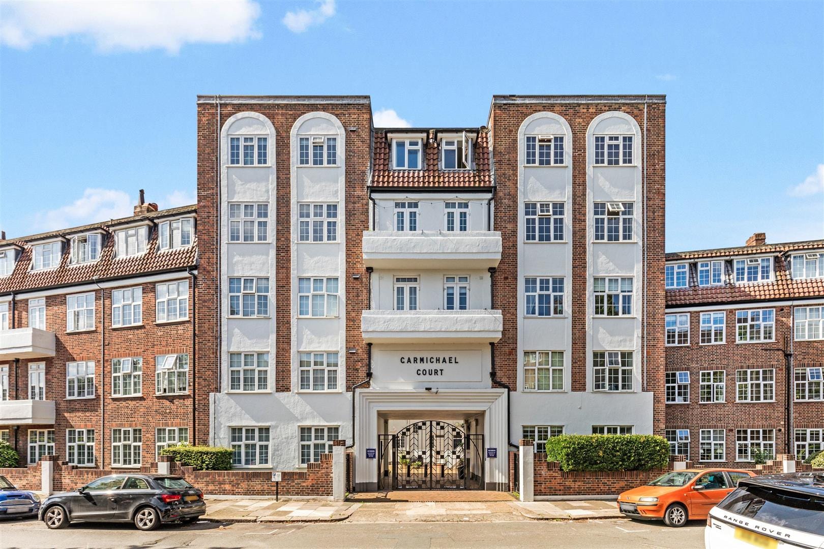 2 bedroom Flat Let