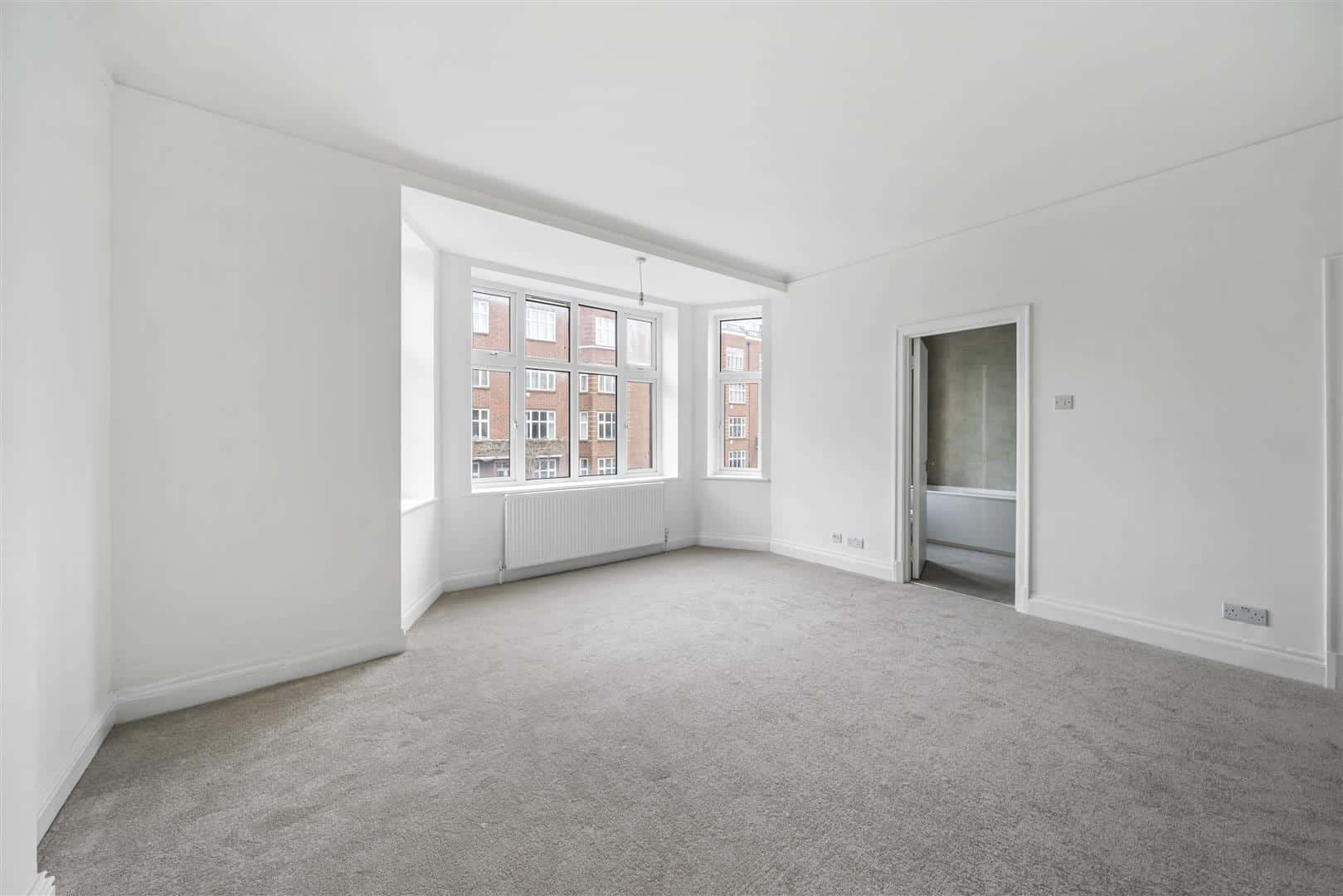 3 bedroom Flat Let