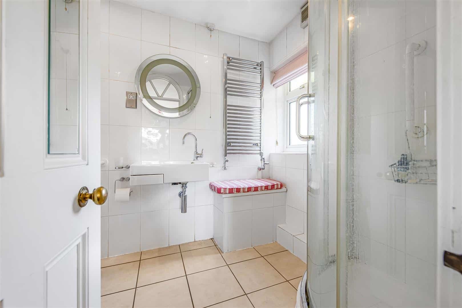 4 bedroom Detached house Sold