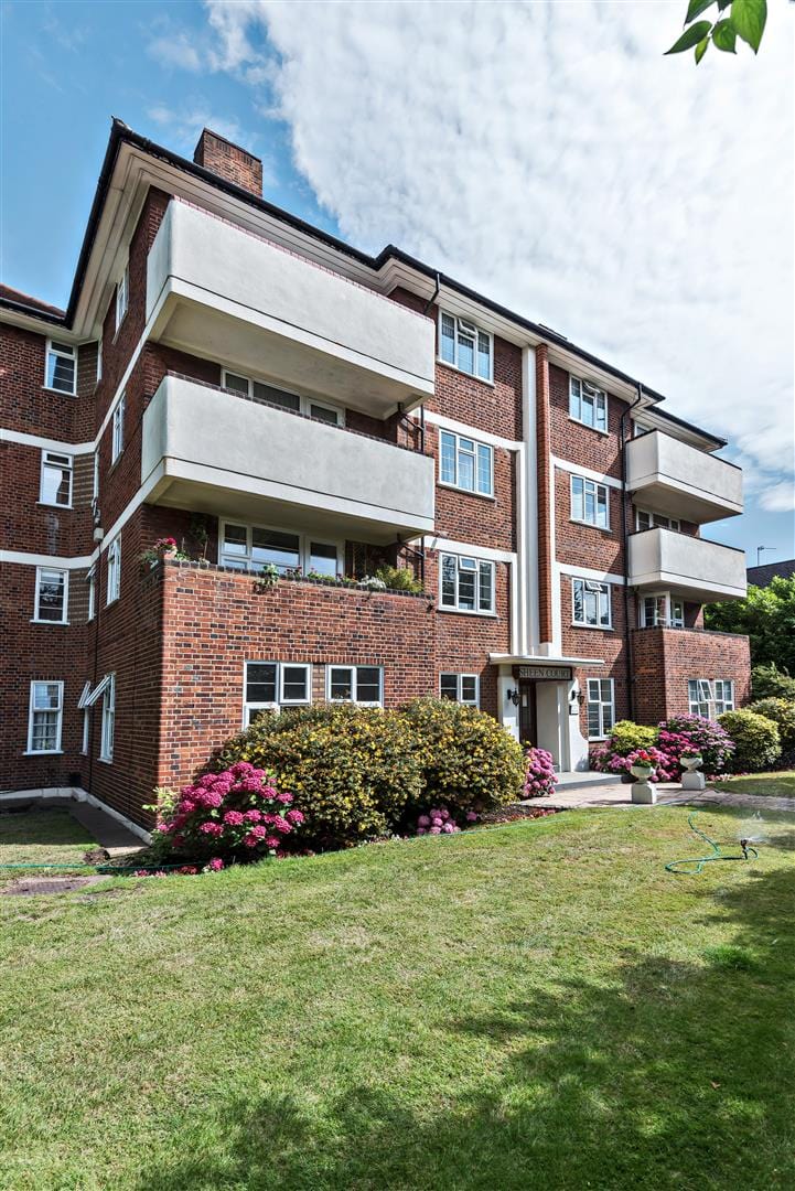 2 bedroom Flat Sold