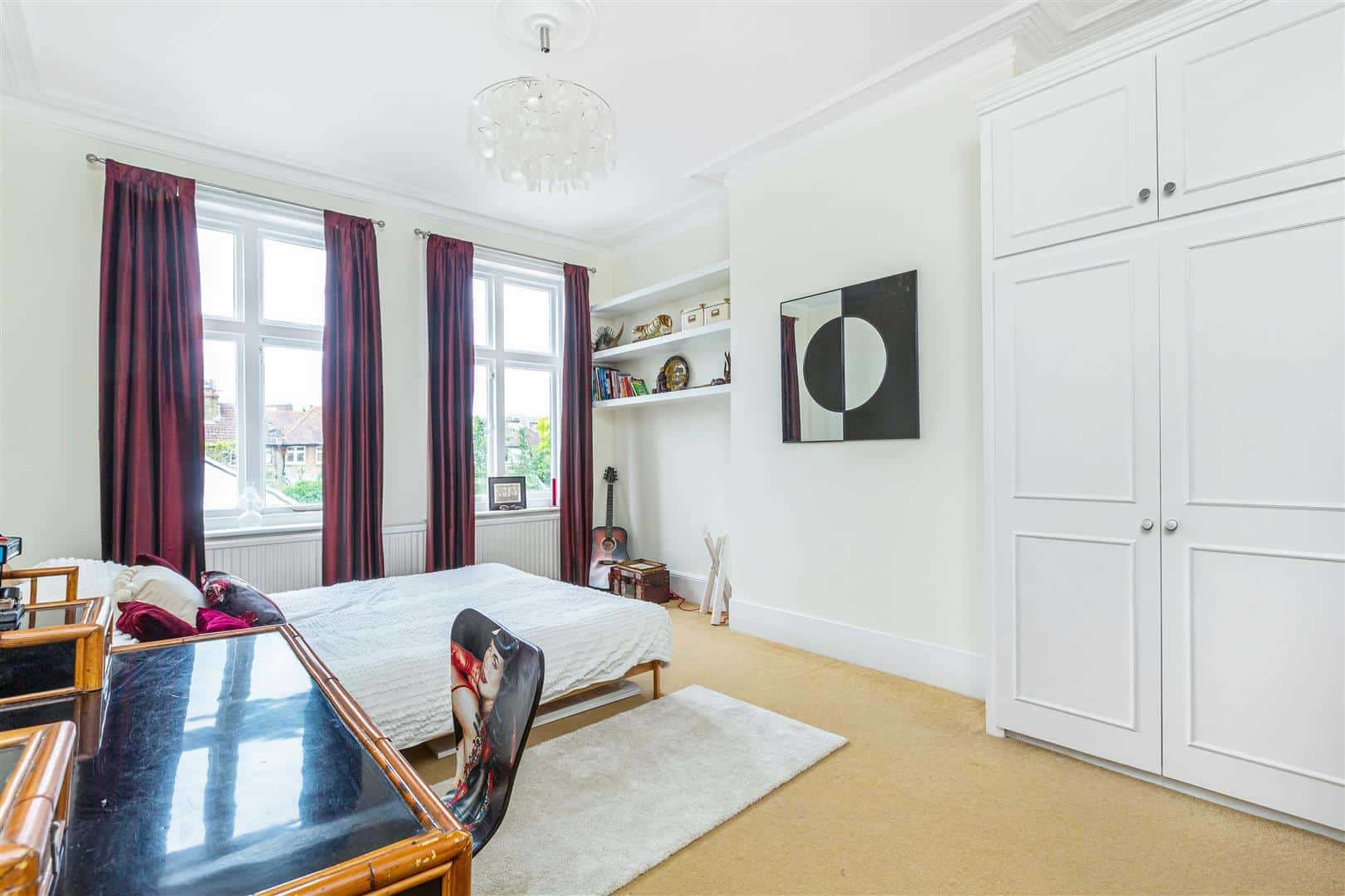 6 bedroom Detached house Sold