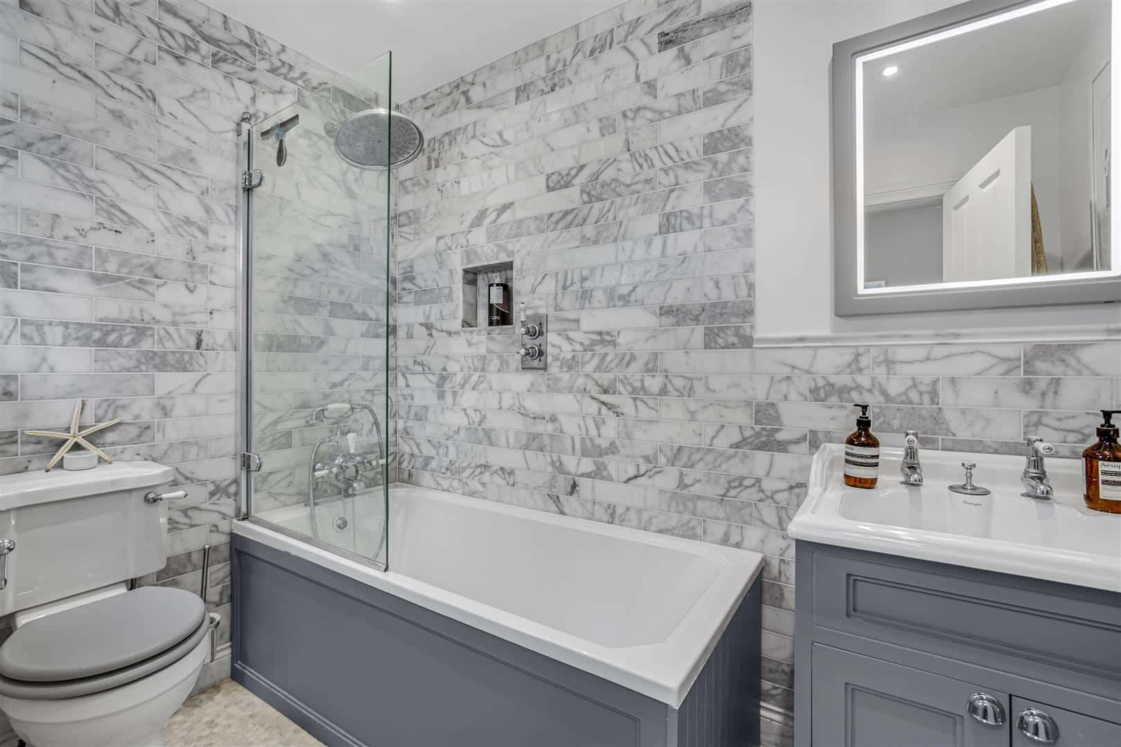 2 bedroom Flat Sold