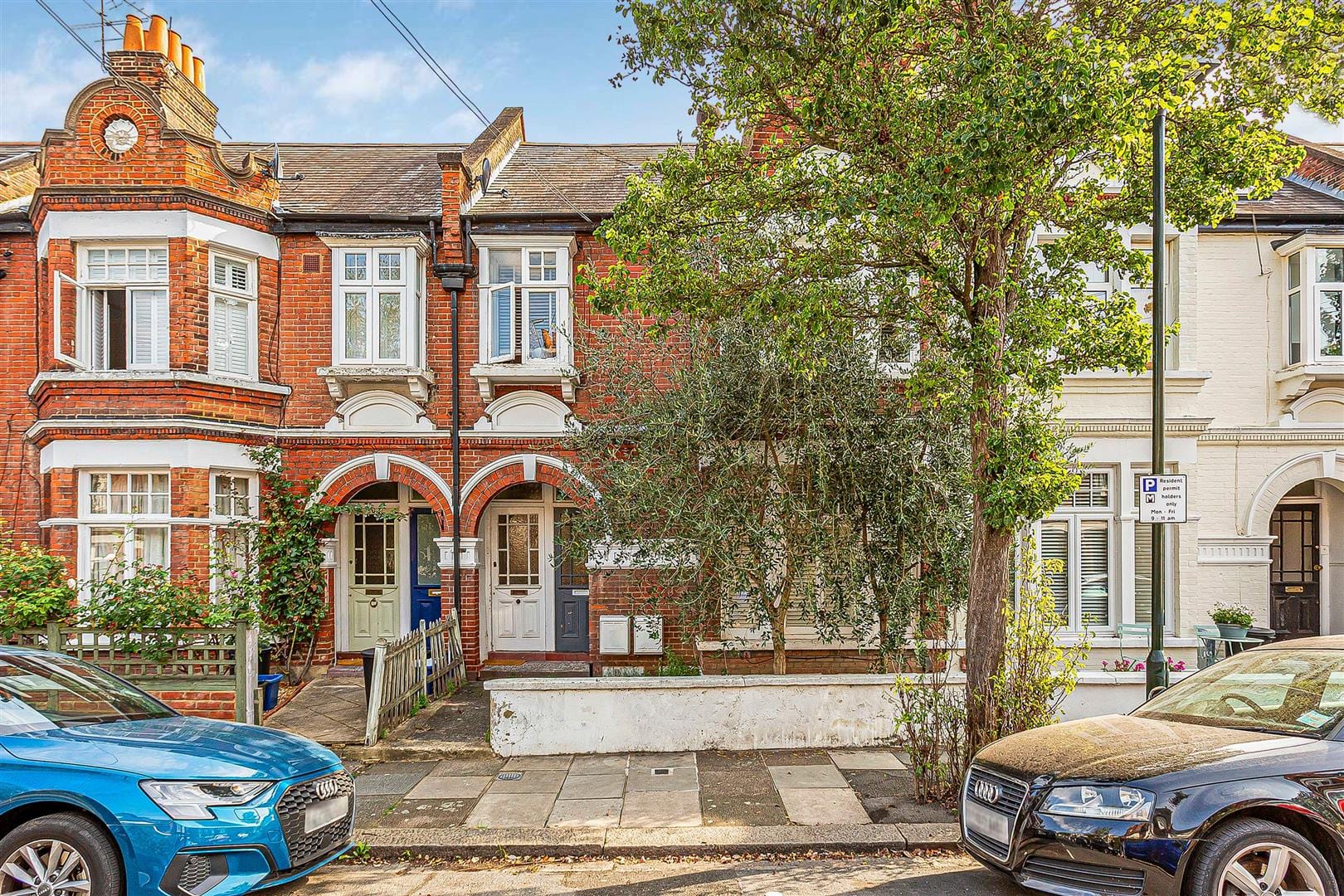 3 bedroom Flat Let