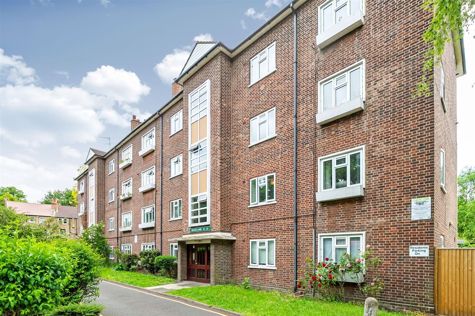 2 bedroom Flat Let