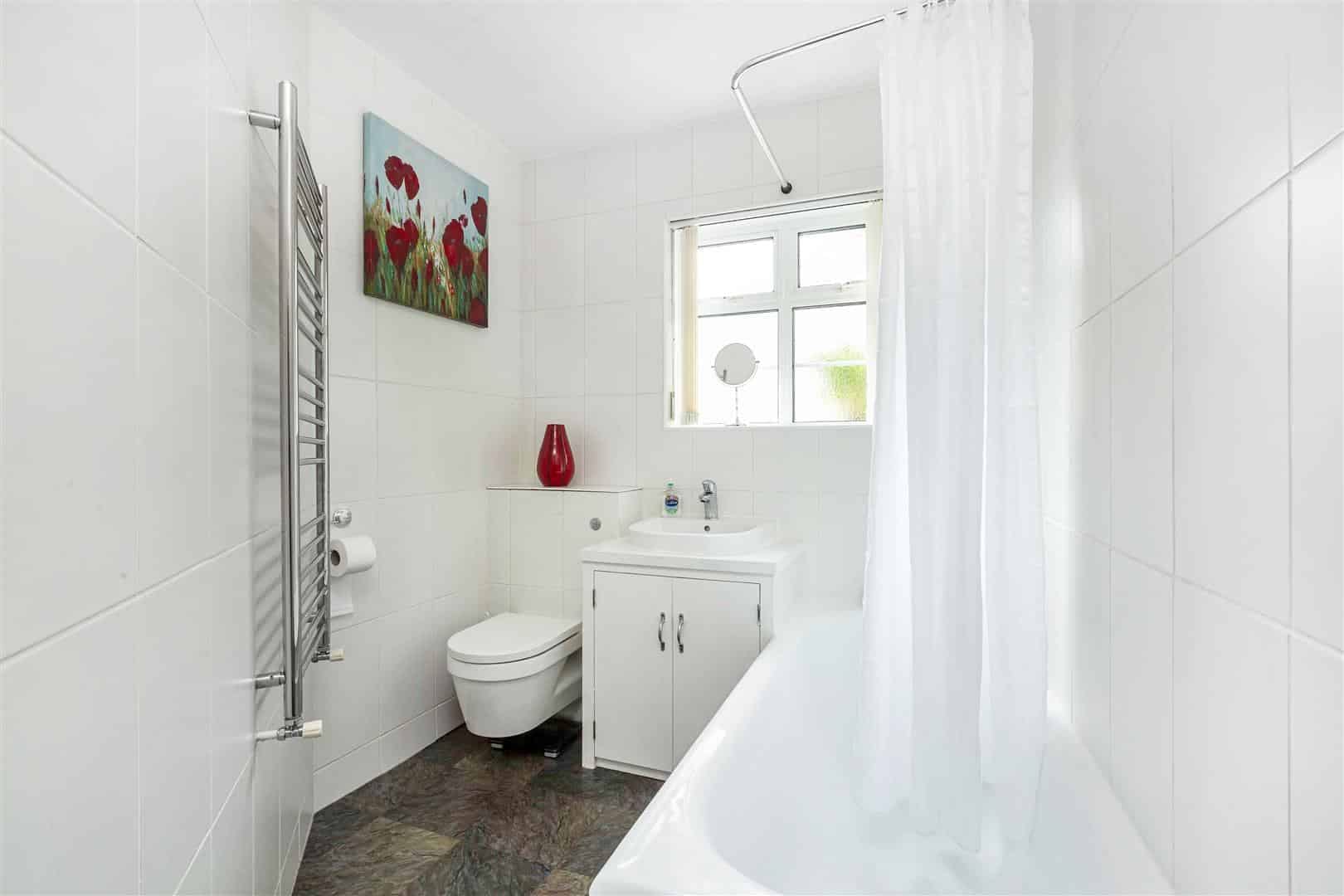 2 bedroom Flat Let